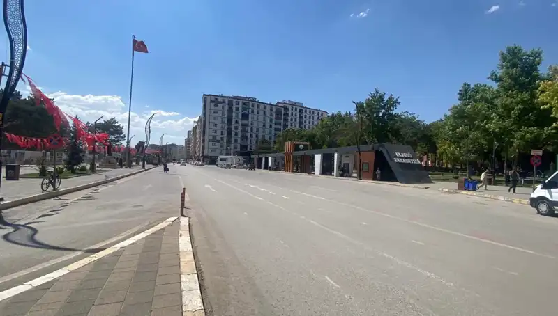 Elazığ'da Sokaklar Neden Boş Kaldı? Gizemli Durumun Perdesi Aralanıyor