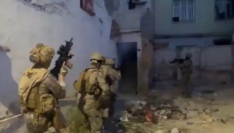 75 İlde Uyuşturucu Operasyonu: 2 Bin 311 Şüpheli Yakalandı