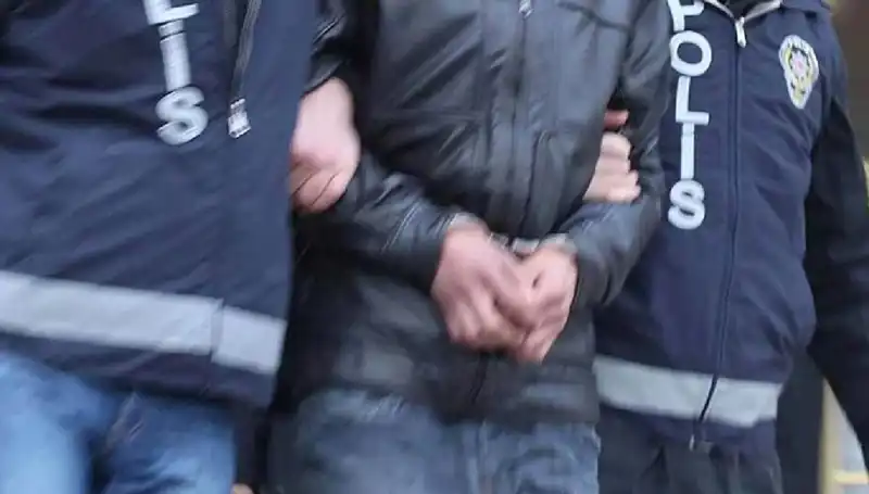 Osmaniye'de Uyuşturucu Operasyonu: 7 Kişi Tutuklandı, Şok Eden Detaylar!