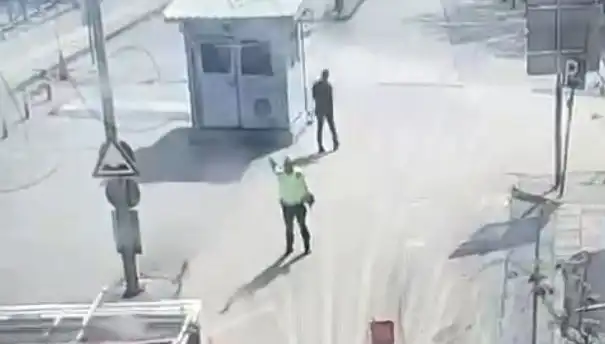 CHP Otobüsünün Şoförüne Verilen Ev Hapsi Tartışma Yarattı