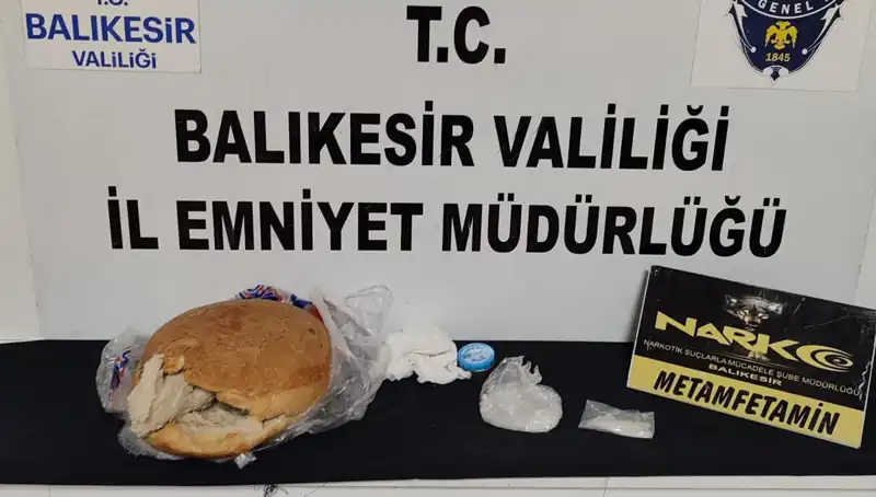 Uyuşturucu BARONLARINA Darbe: Ekmeğin İçine Gizlenmiş Uyuşturucularla Kayıt Altına Alındı