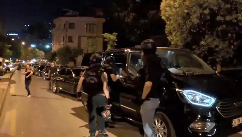 Türkiye'nin En Çarpıcı Silah Gelişimi: Şehit Polisi Vuran Kılıfın Sırrı