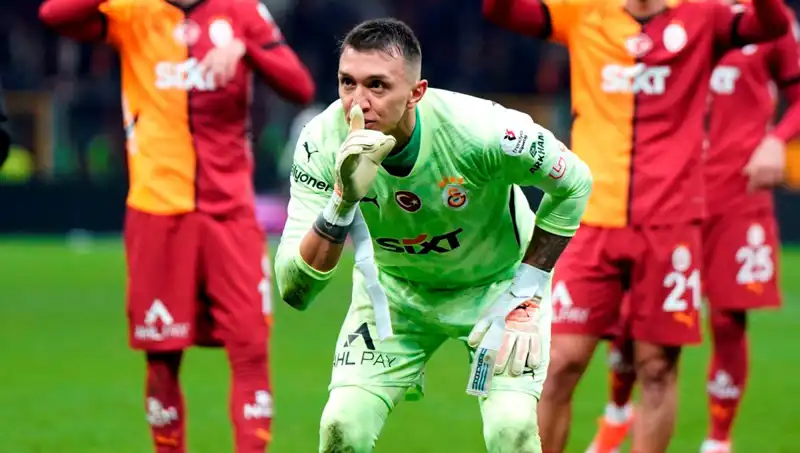 Muslera'nın Yerini Alacak İsim Kim Olacak? Transfer Detayları Açıklandı!