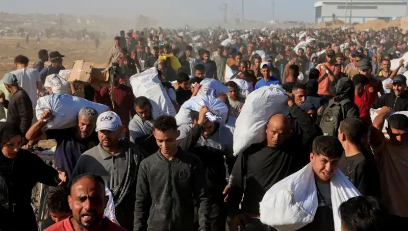 İsrail Ordusu Han Yunus’a Kuşatma Operasyonu: Stratejik 15 Kilometrelik Koridor Açıldı