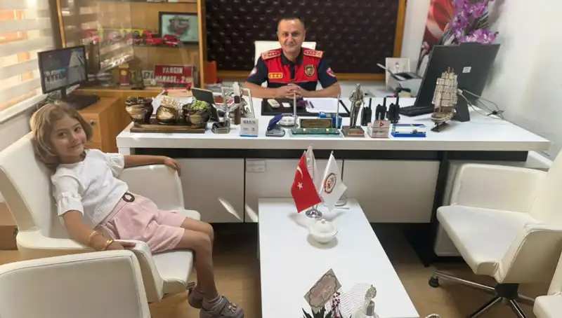 5 Yaşındaki Aslı, Köyü Yangından Son Anda Kurtardı!