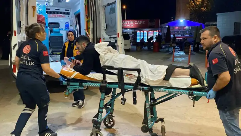 Kavga Eden Çiftçi, Uyardığı Kişi Tarafından Bıçaklandı: Olayın Ayrıntıları