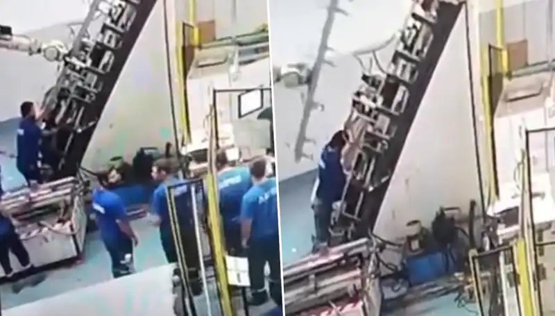 Fabrikada Dehşete Düşüren Kaza: Makine Sırtına Saplandı