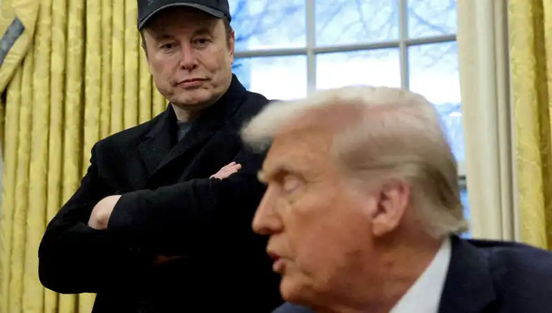 Elon Musk, Trump Kabinesinden Ayrıldı: Gelecekte Ne Bekleniyor?