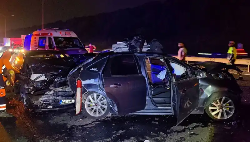 TEM Otoyolu'nda Zincirleme Kaza: 7 Yaralı ve Maddi Hasar