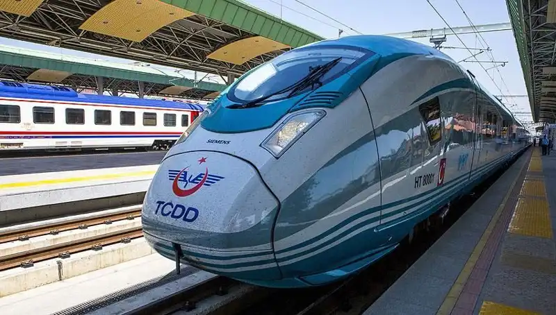 TCDD'den Açıklama: 140 Yeni Tren Makinisti Alımı Yapılacak!