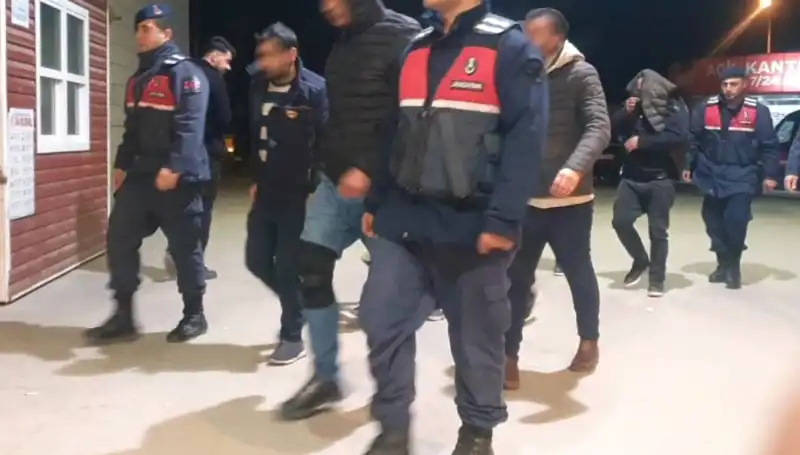 Bağ Evinde Uyuşturucu Partisi Baskını: Şok Eden Gelişmeler!