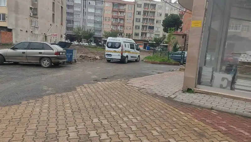 4. Kattan Düşen Kadın Hastaneye Kaldırıldı, Hayati Tehlikesi Devam Ediyor