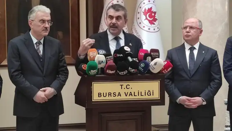 Protestolara Katılan Çalışanlara Yaptırım İhtimali: Bakan Tekin Açıklama Yaptı