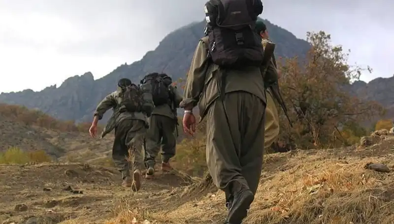 Terörsüz Türkiye'de kritik 48 saat: Öcalan’ın Mesajı Kandil’e Ulaşacak mı?