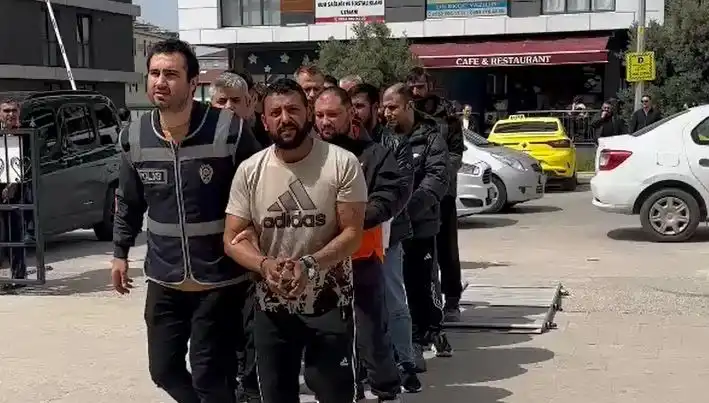 Edirne'de Eş Zamanlı Operasyonda 7 Firari Yakalandı, Şok Benditici Detaylar!