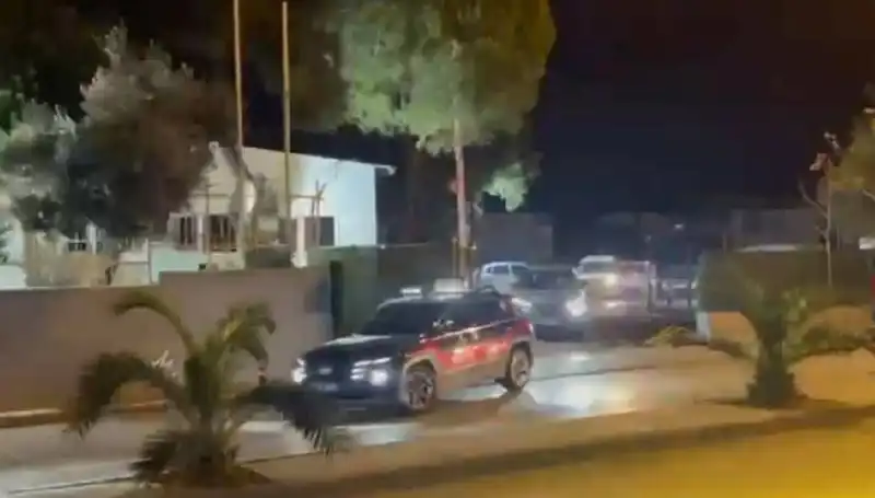 İzmir’de 24 Saatlik Operasyon: 141 Hükümlü Sahra Eylemiyle Yakalandı