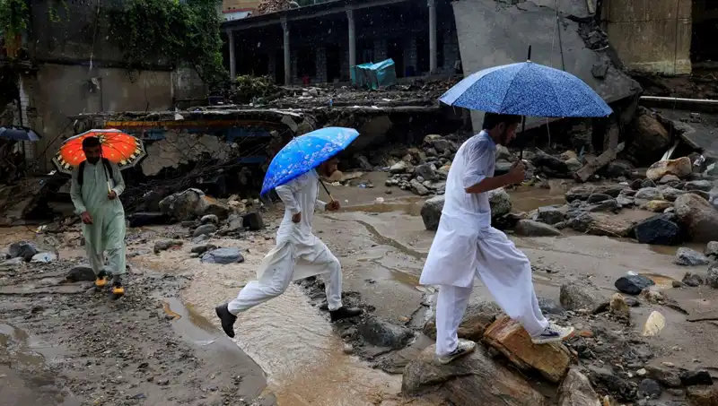 Pakistan'da Sel Felaketi: DSÖ, Tıbbi Malzeme Desteği Gönderdi