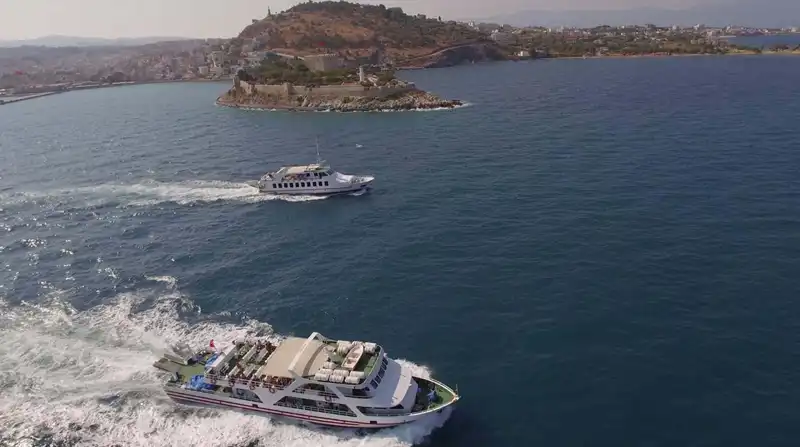 Kapıda Vizeyle Yunan Adalarına Yeni Rota: Tatil Cenneti Sizi Bekliyor!
