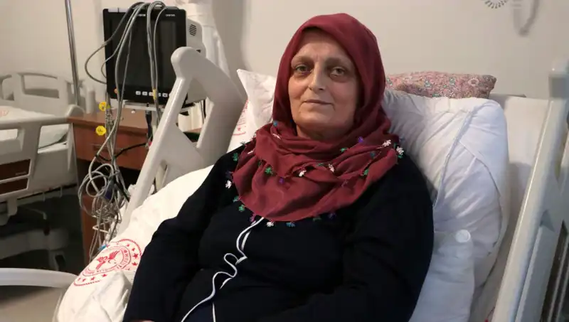 Meme Kanserini Yenen Kadın, Aort Kapağı Ameliyatıyla Yeniden Doğdu
