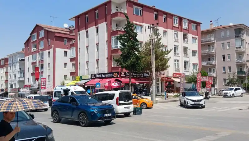Taksi ile Otomobil Çarpıştı: Kaza Sonrası Şok Gelişmeler