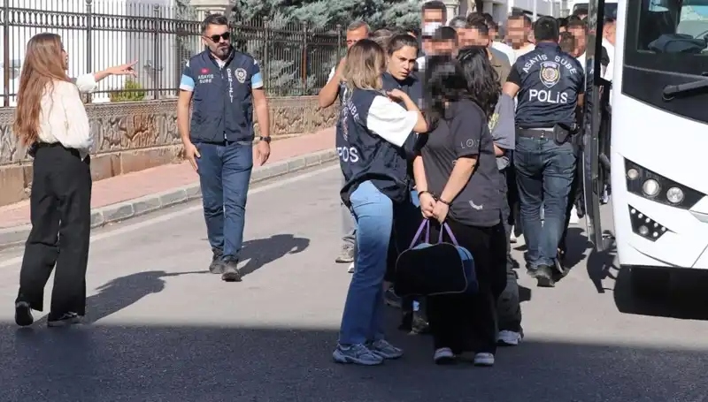 Türkiye'nin 6 Ilinde 12 Milyonluk Escort Dolandırıcılığı Skandalı