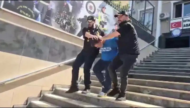 Ümraniye'de 600 Bin Liralık Gasp Olayı: Film Gibi Takip ve Yakalama Anları