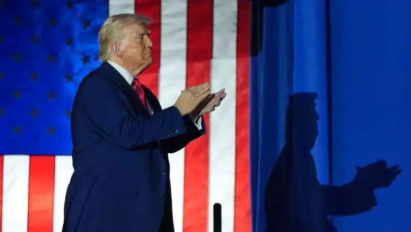 Trump, 100 Günde Tarihin En Büyük Değişimini Yaptık Dedi!